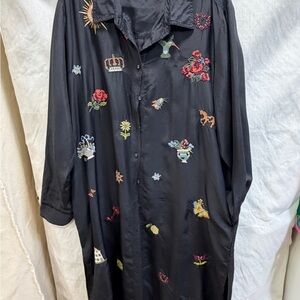 Johnny Was L Black silk embroidered Shirtdress/duster